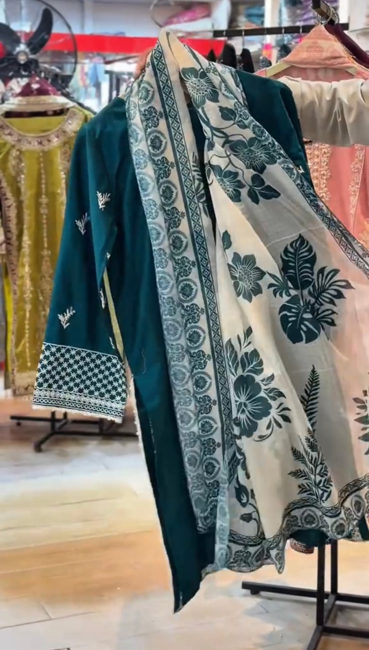 RIWAJ 3PCS EMBROIDERED DRESS