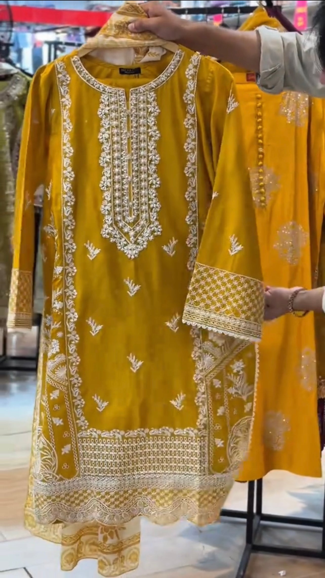 RIWAJ 3PCS EMBROIDERED DRESS