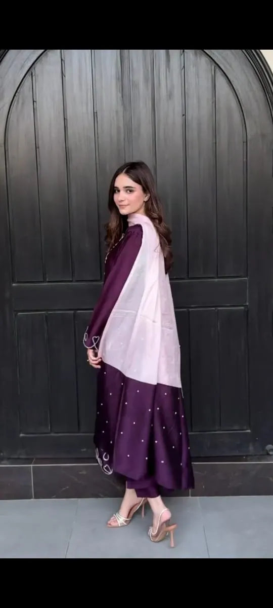 Riwaj 3 Piece Stitched Rooh Article