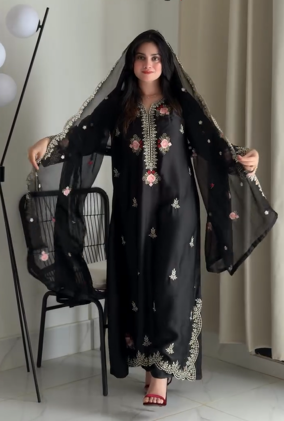 Festive Embroidered 3Pcs Dress