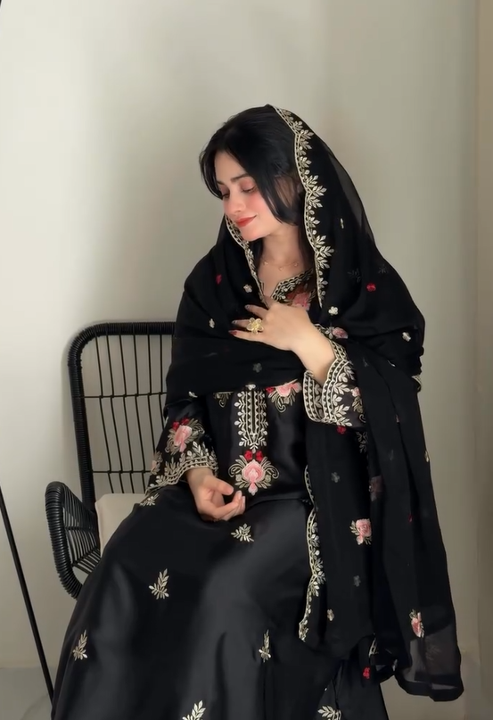 Festive Embroidered 3Pcs Dress