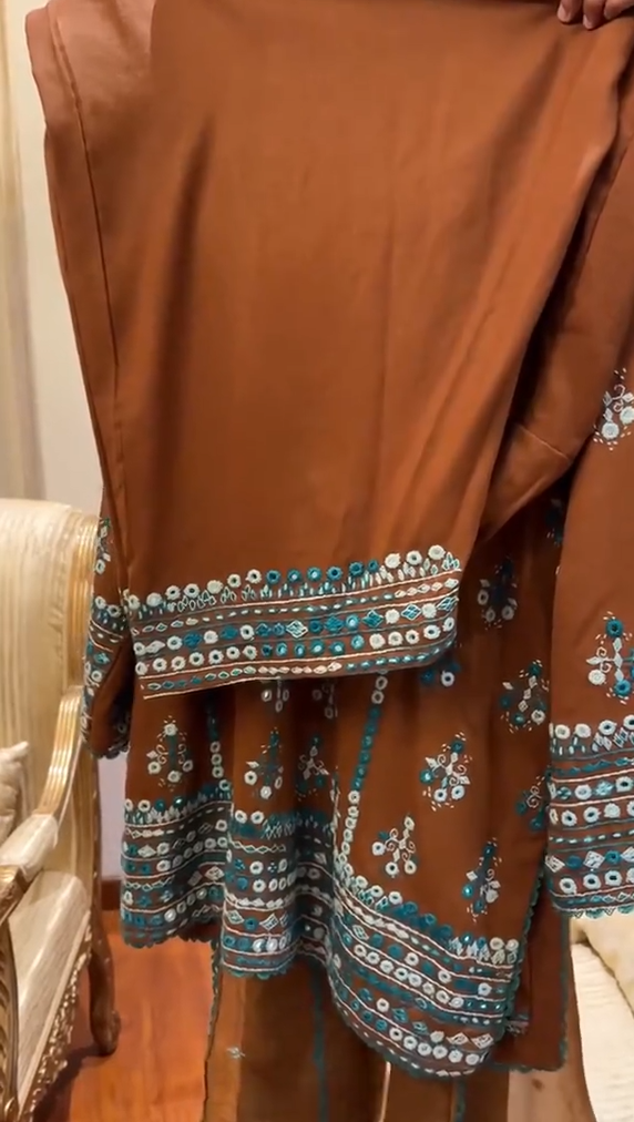 Riwaj 3 Piece Traditional Dress